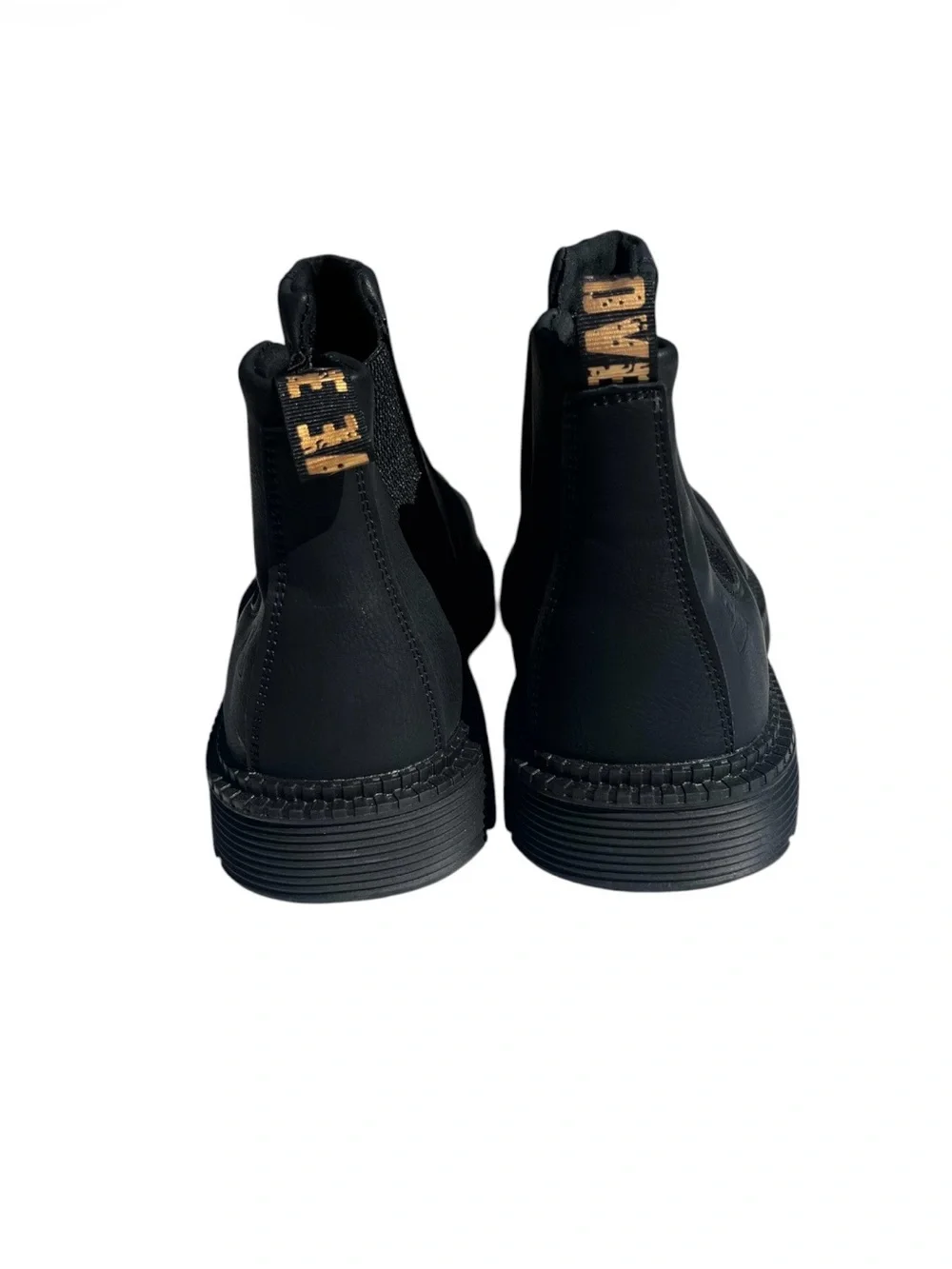 Men's Black Chukka Boot with Elastic Side Panels